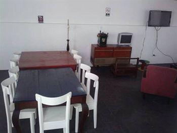 Play Soho Hostal