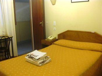 Rey 3* Ciudad Autónoma de Buenos Aires