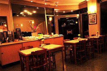 Rey Hotel 3*
