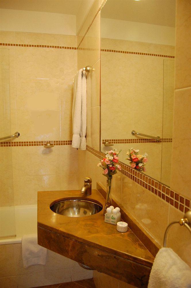 Sures Belgrano Aparthotel