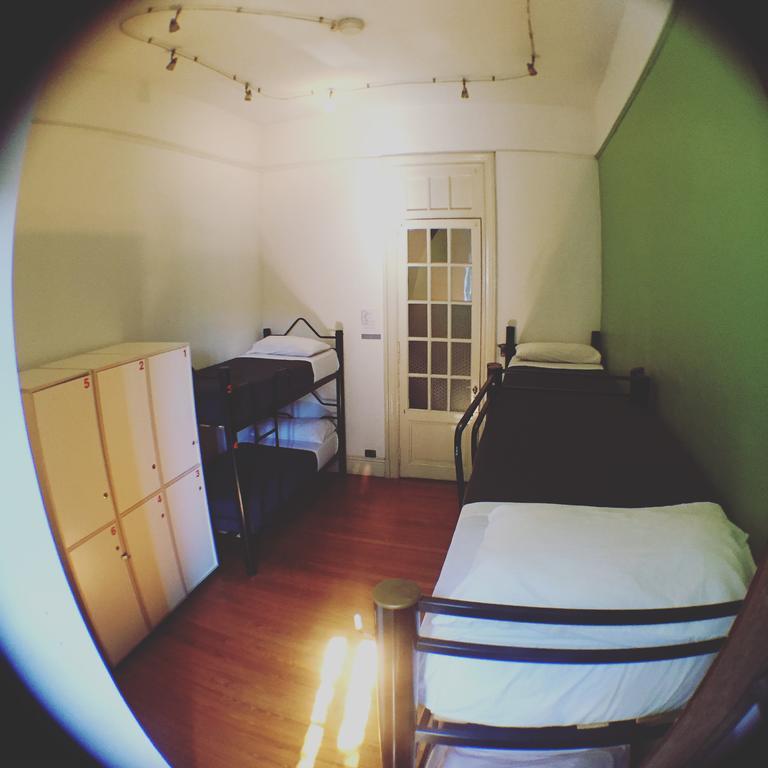 Hostal The Pink House *