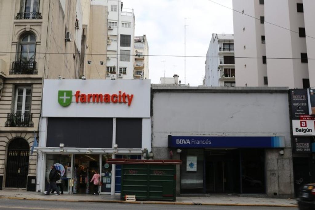 Sunny Recoleta
