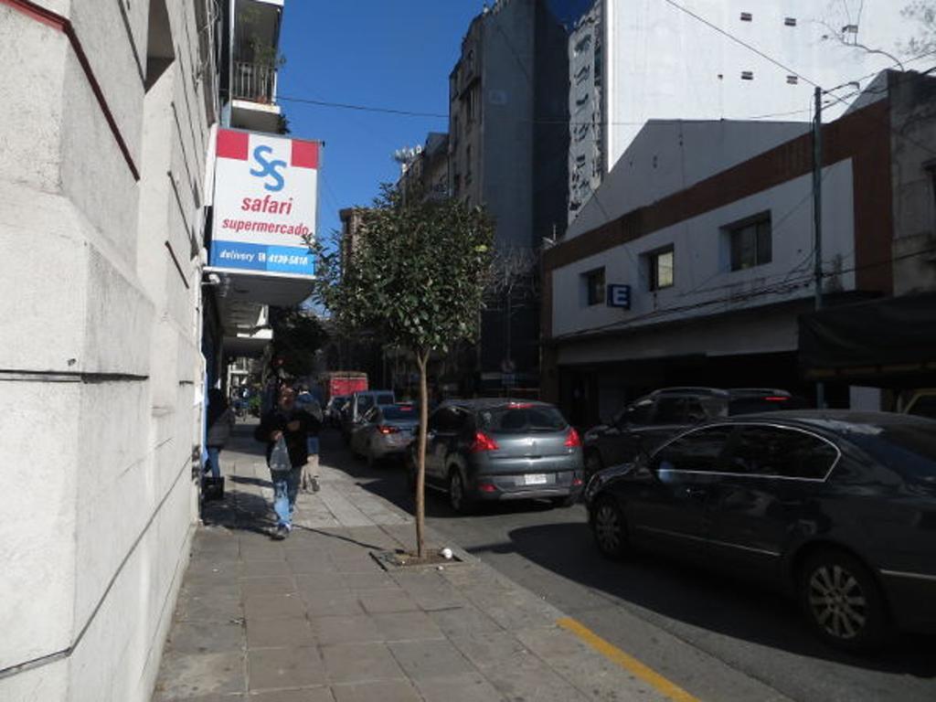 Sunny Recoleta Buenos Aires