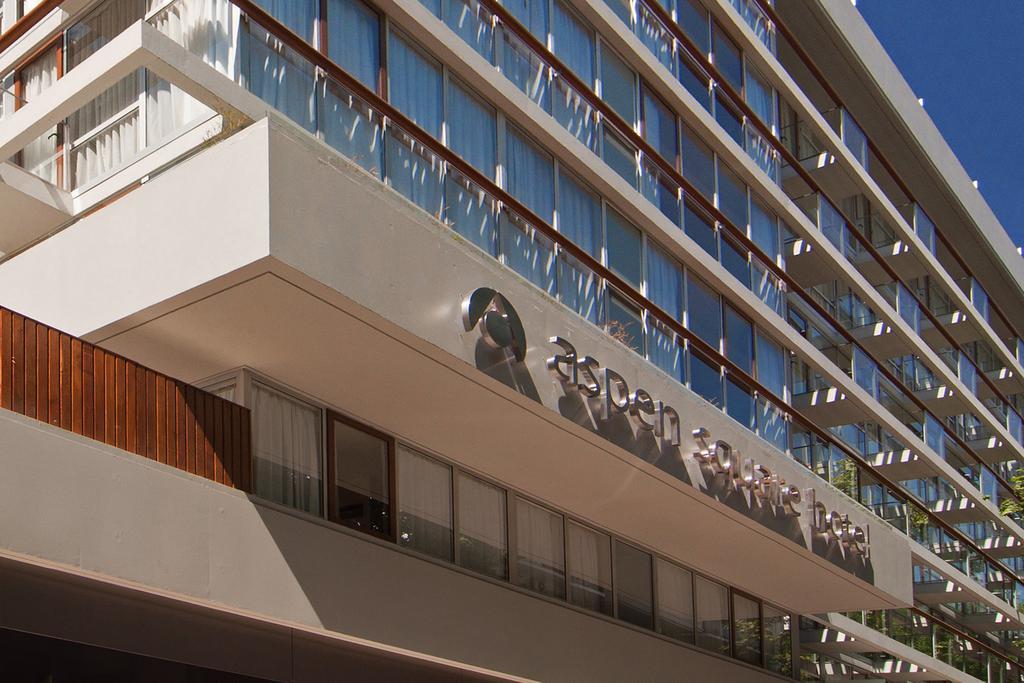 Hotel Aspen Square
