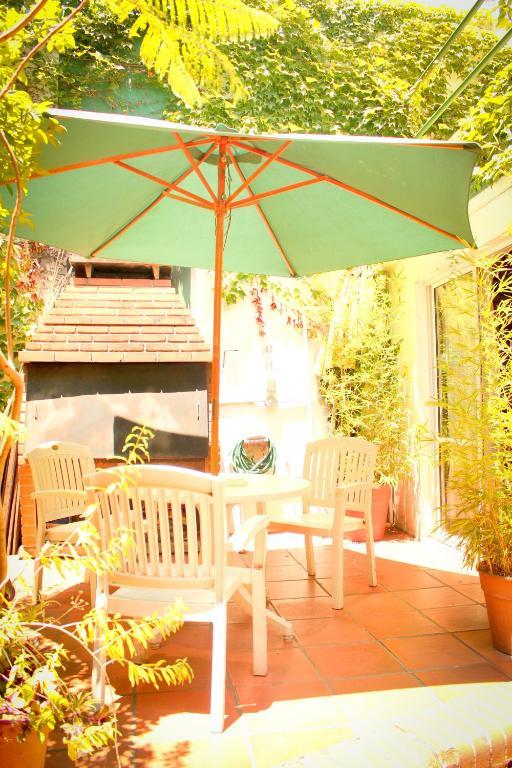 Caseron Porteno Guest house
