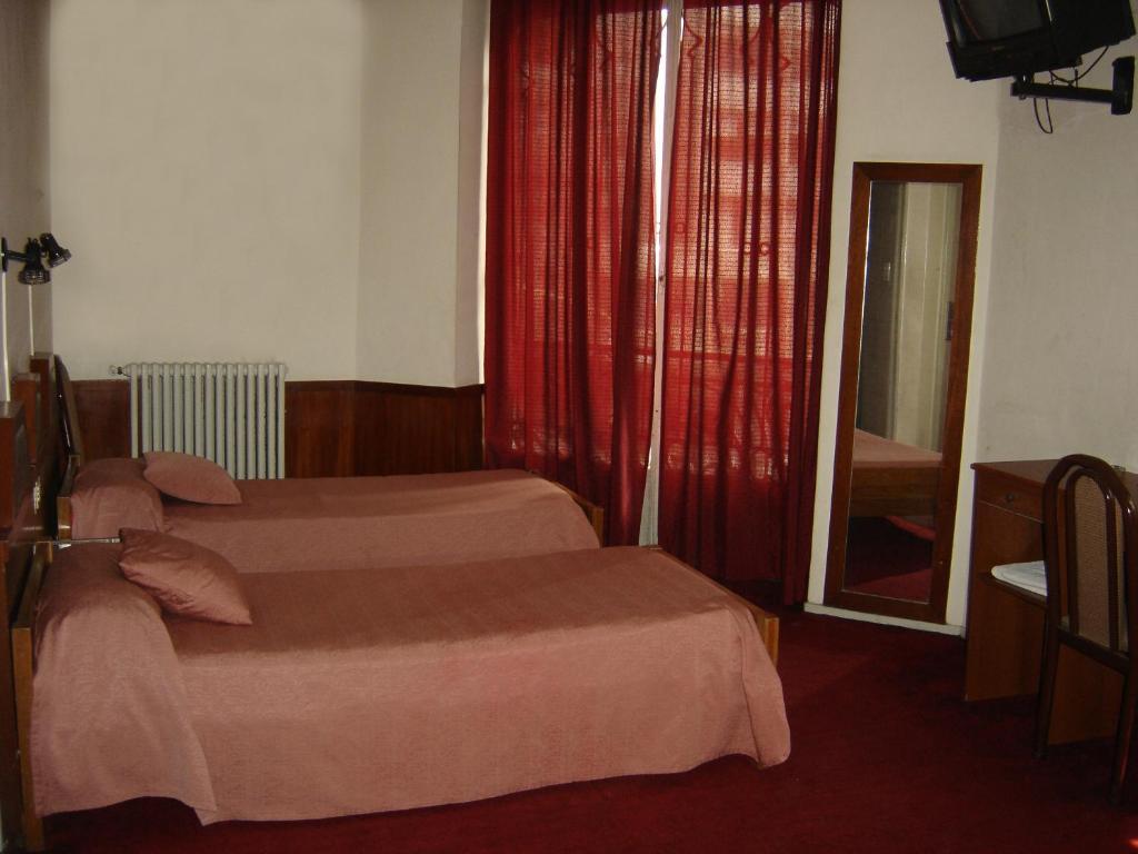Hotel Chile 2*