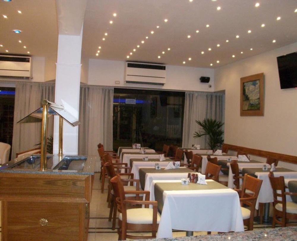 Aparthotel Village Garden 3*