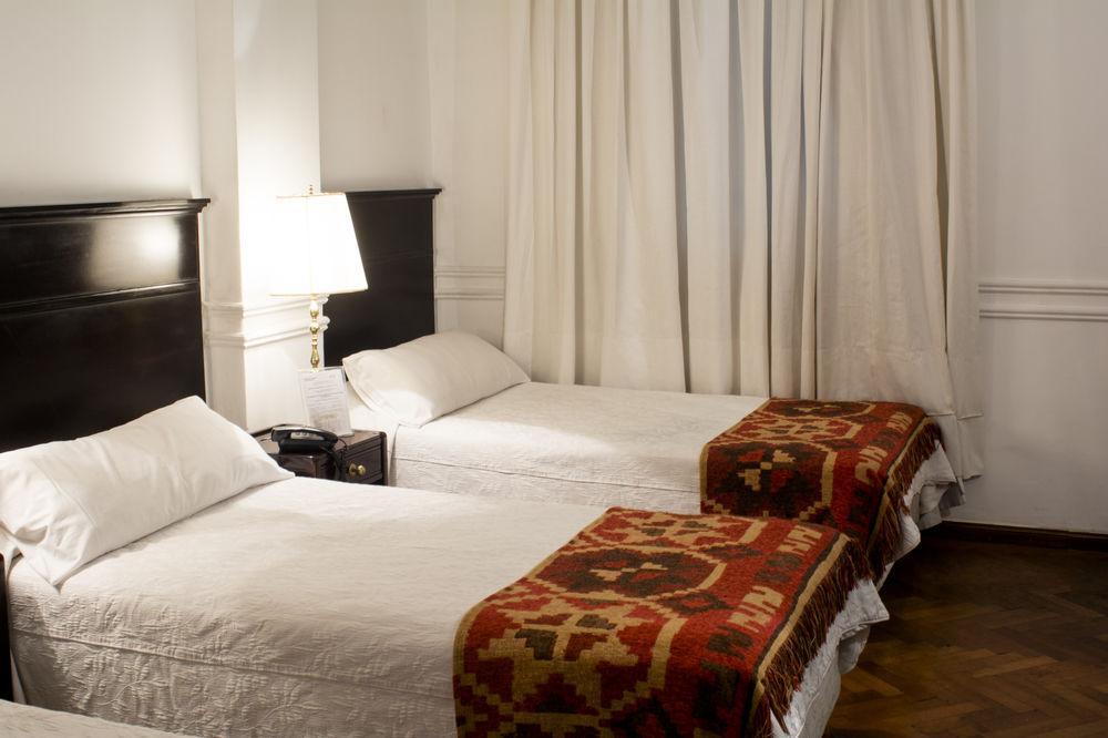 San Antonio Hotel