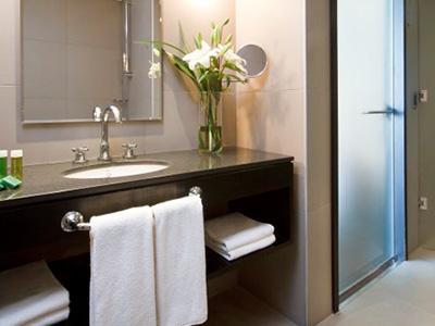 Nh Tango Hotel 4*