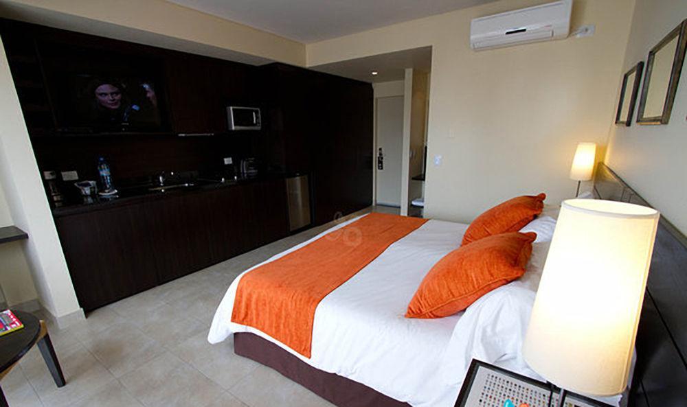 Palermo Place 4*