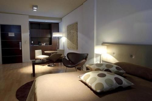 Hotel Urbanica The 4*
