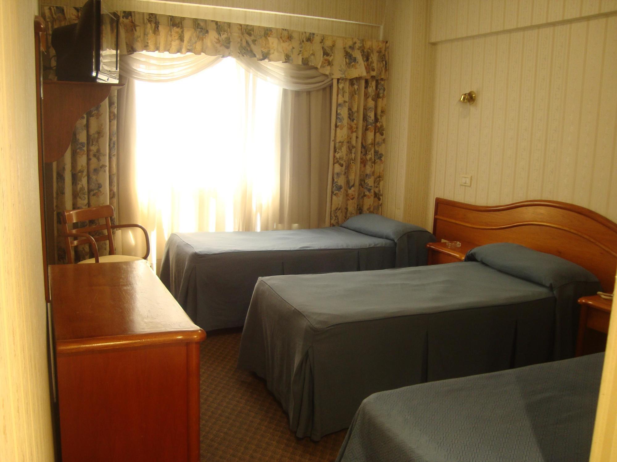 Hotel Luey Ciudad Autónoma de Buenos Aires