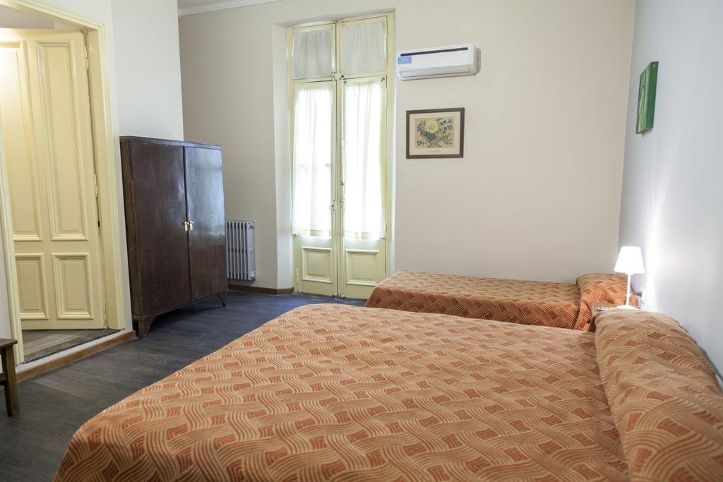 Hotel Reina Ciudad Autónoma de Buenos Aires
