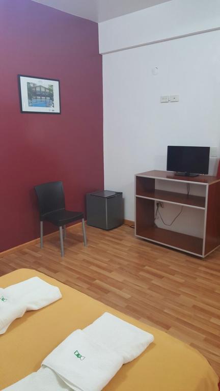 Aoma Hotel 2*