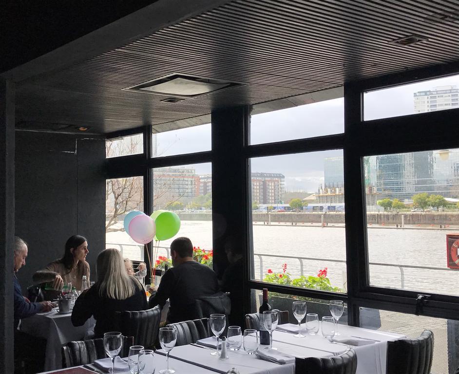 Historic Place In Puerto Madero Apartamento