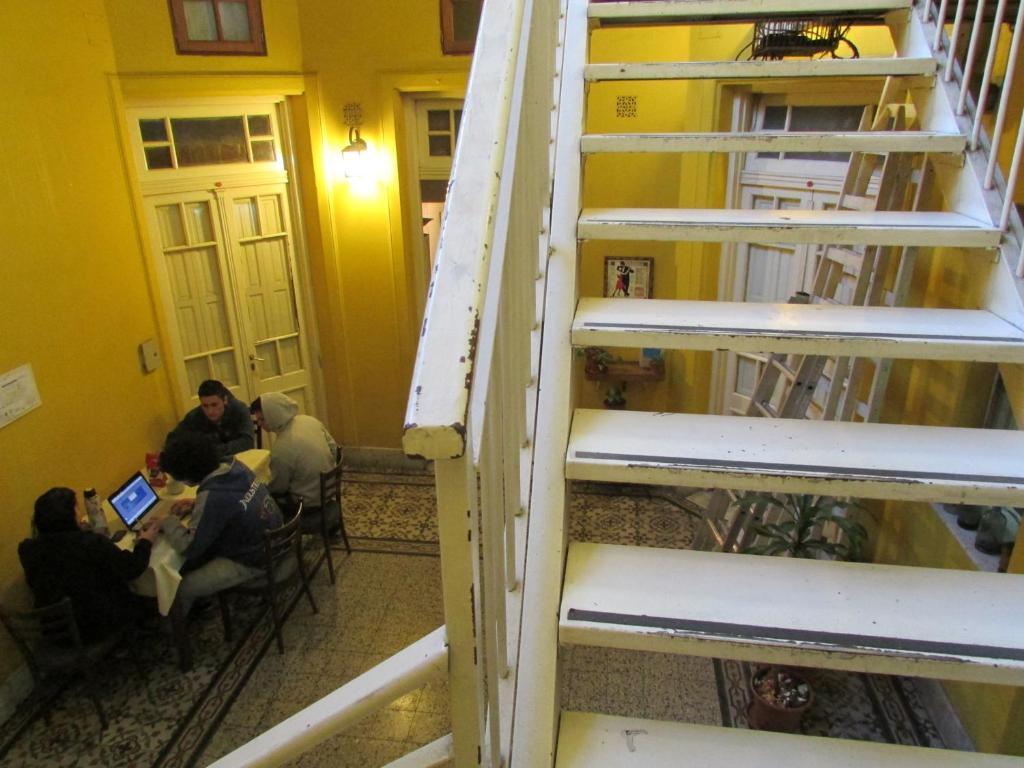 Hostal Atahualpa *