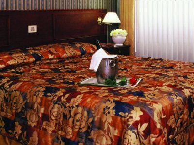 Regis Orho Hotel 3*