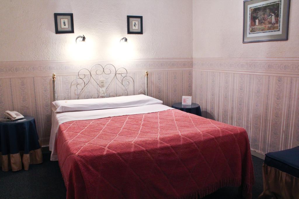 Gran Hispano Hotel 2*