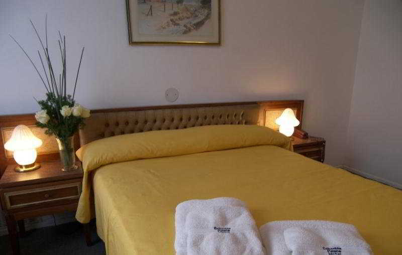 Hotel Columbia Palace