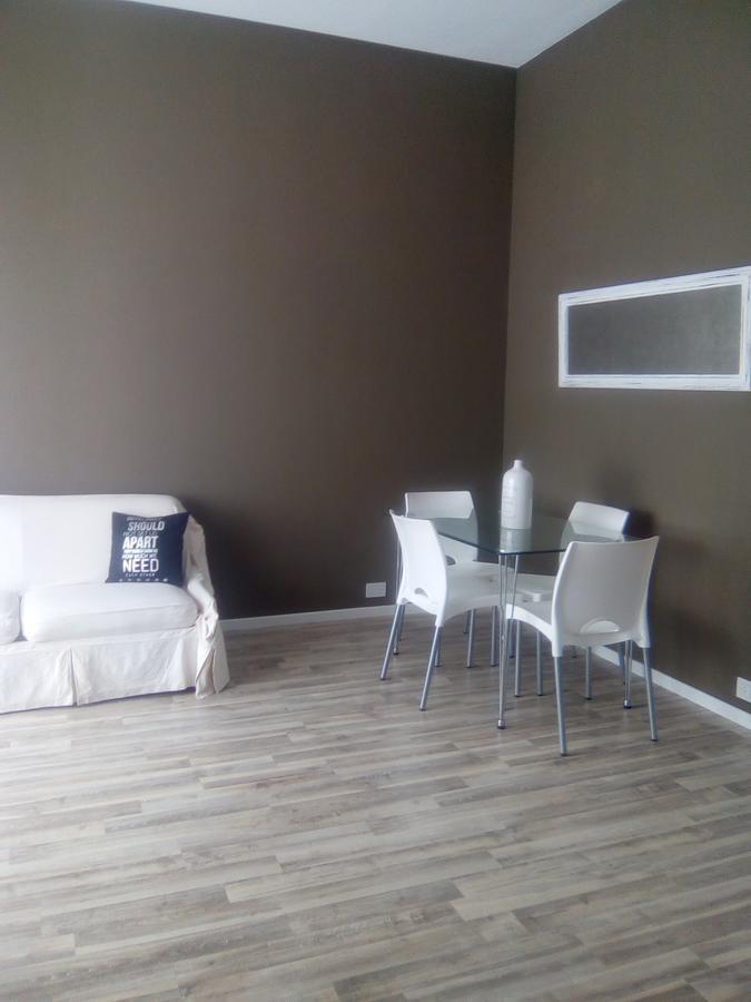 Marcelo T De Alvear 800 Apartamento *