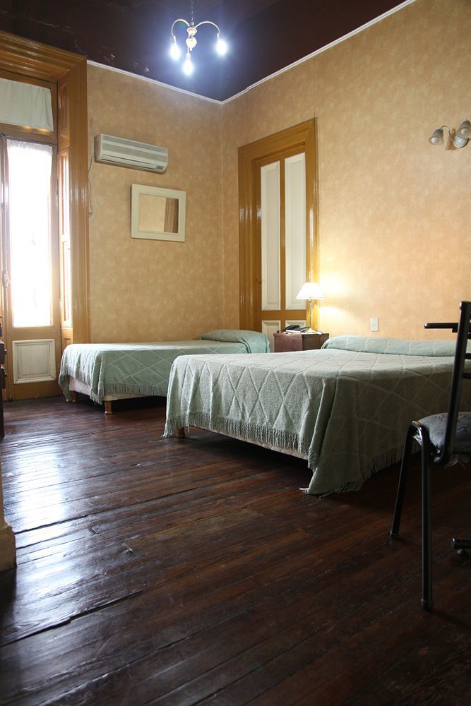 Hotel Reina Ciudad Autónoma de Buenos Aires