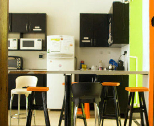 Hostal 06