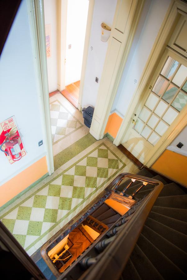 The Pink House Hostal