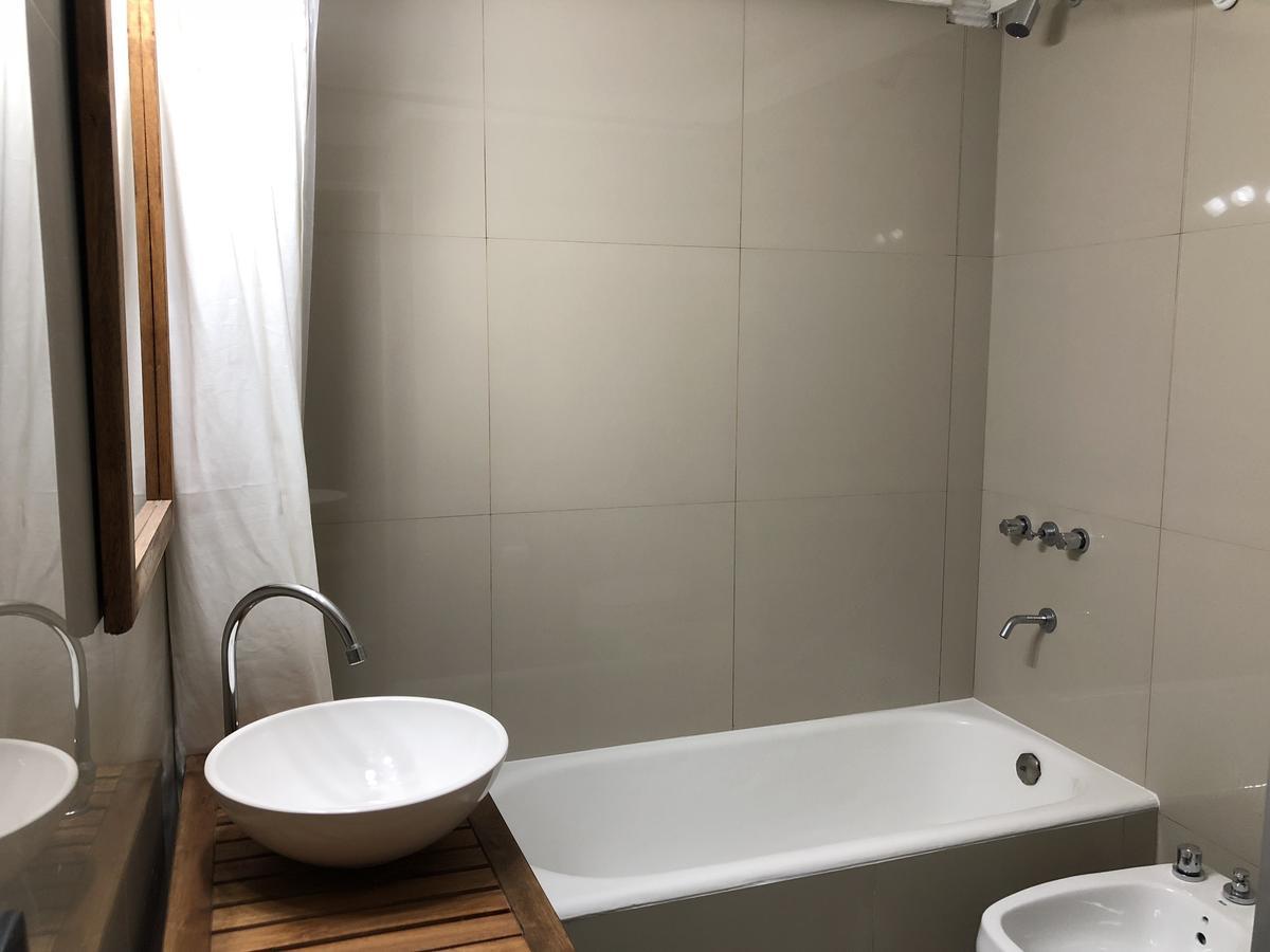 Esmeralda 853 Apartamento *