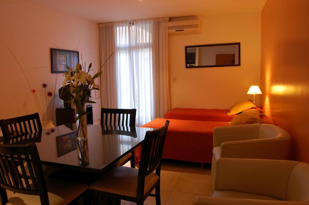 Sures Belgrano Aparthotel 3*