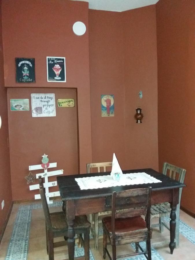 Bed and breakfast Kalahat *