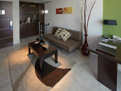 Urbanica The 4*