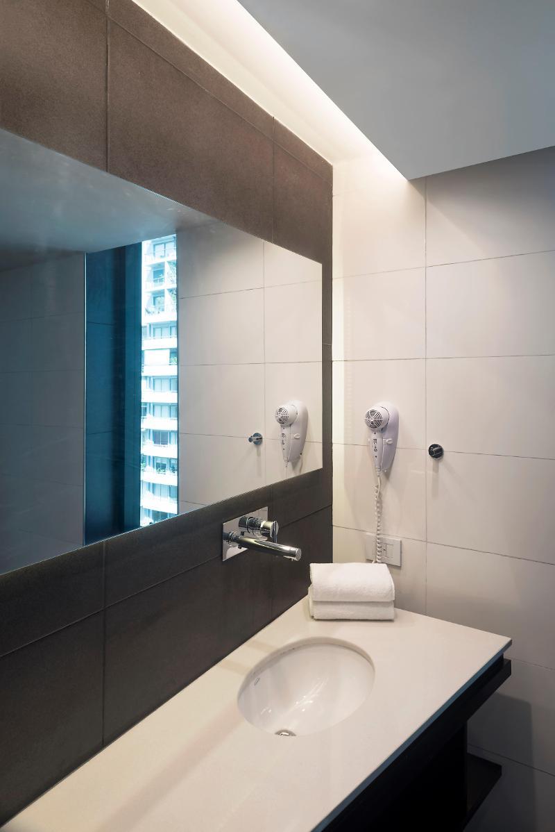 Urbanica The Libertador Hotel