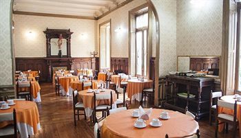Hotel Reina