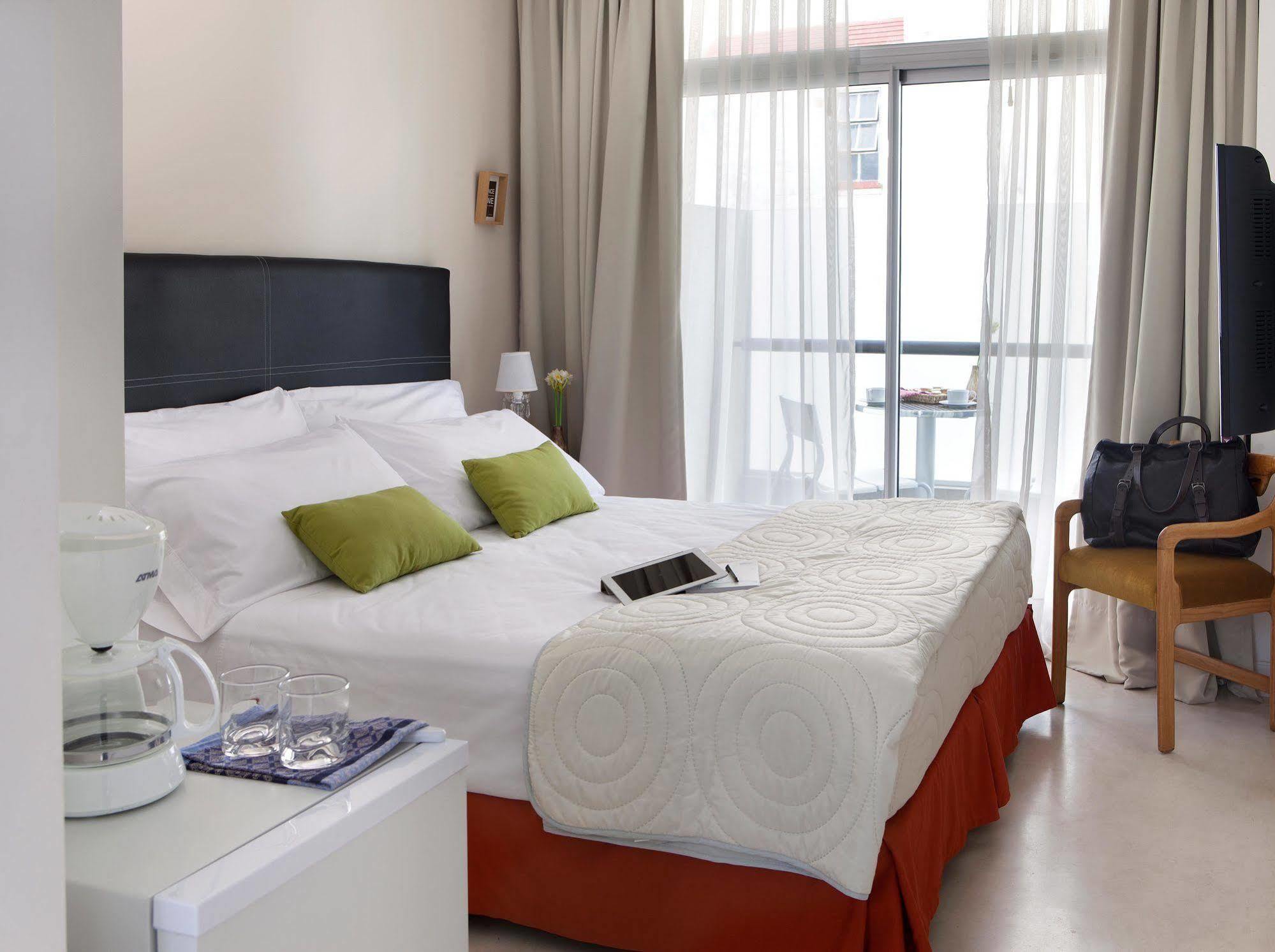 Hotel Buco & Residences 3*
