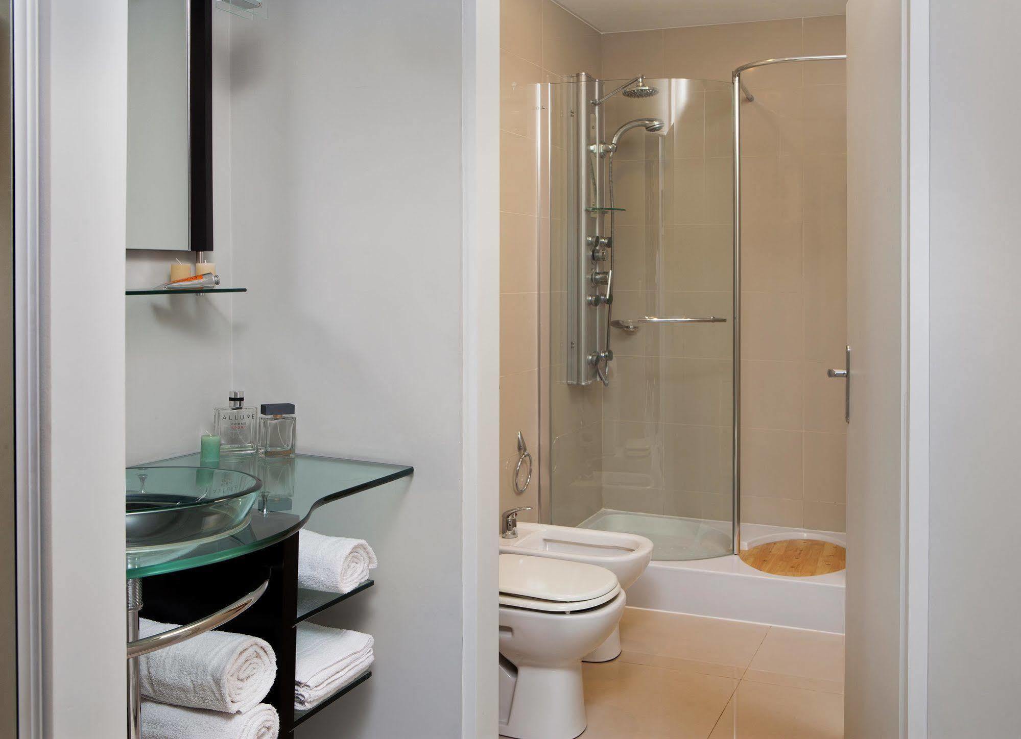 Hotel Buco & Residences 3*