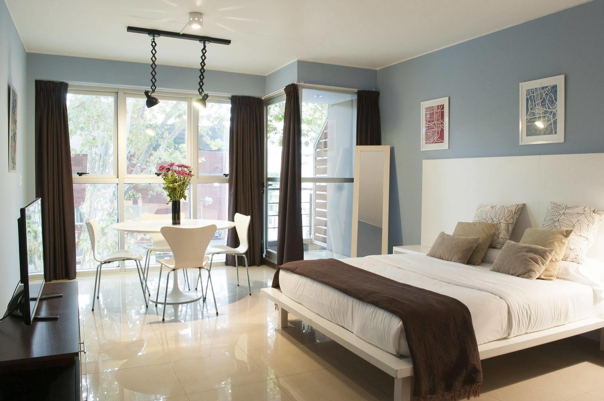 Feel 3* Ciudad Autónoma de Buenos Aires
