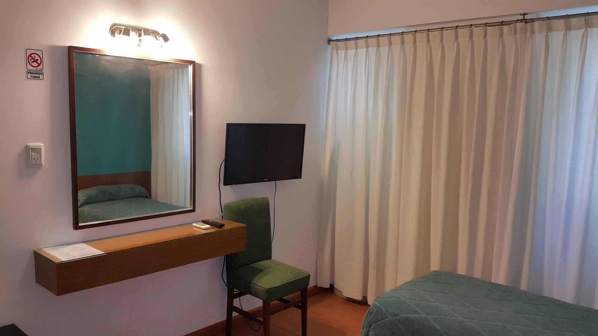 Avenida Hotel 2*