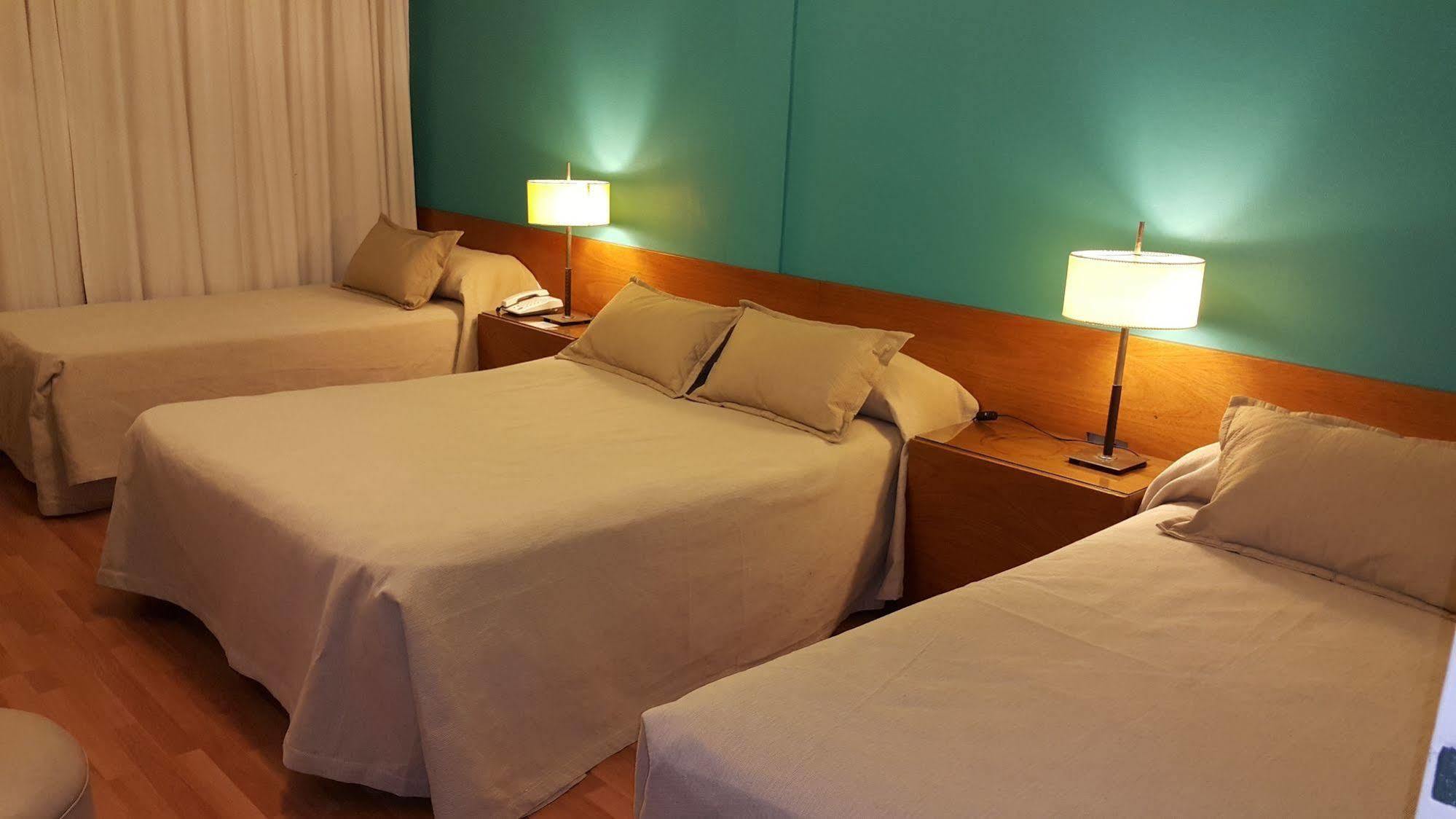 Hotel Avenida 2*