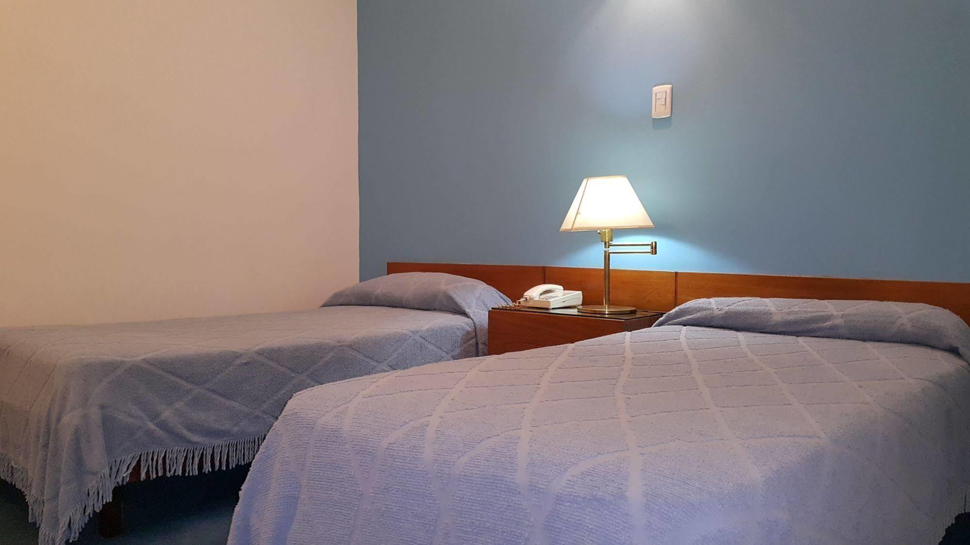 Avenida Hotel 2*