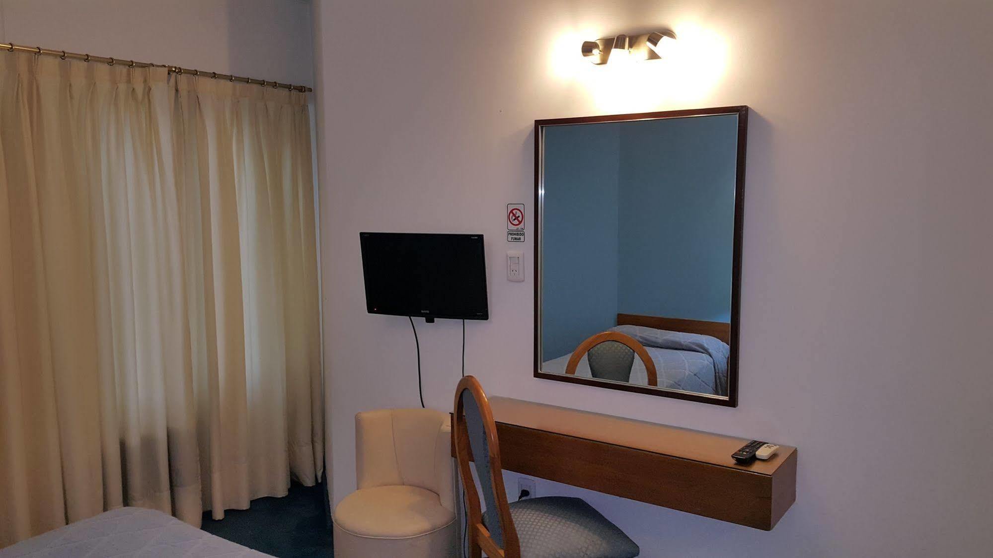 Avenida Hotel 2*