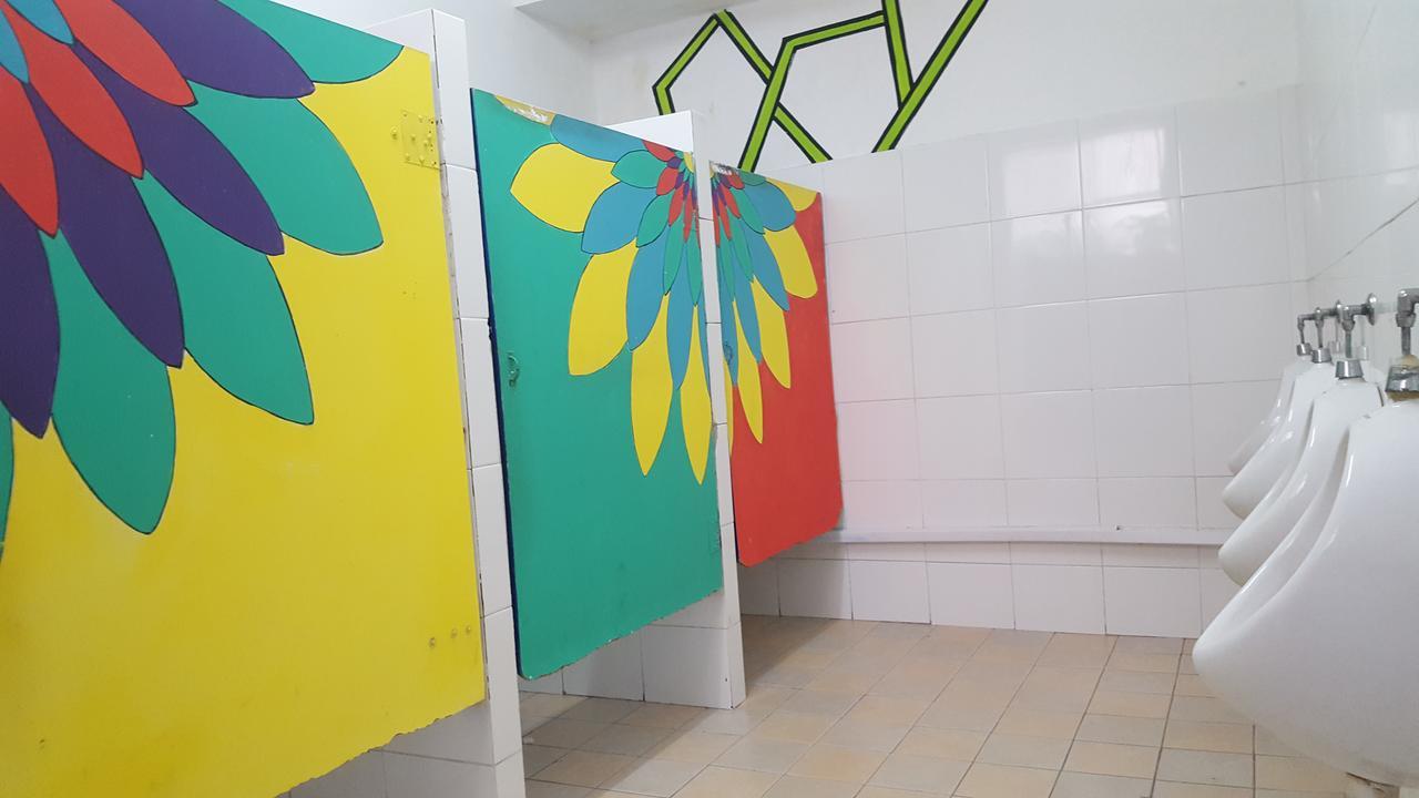 Hostal 06