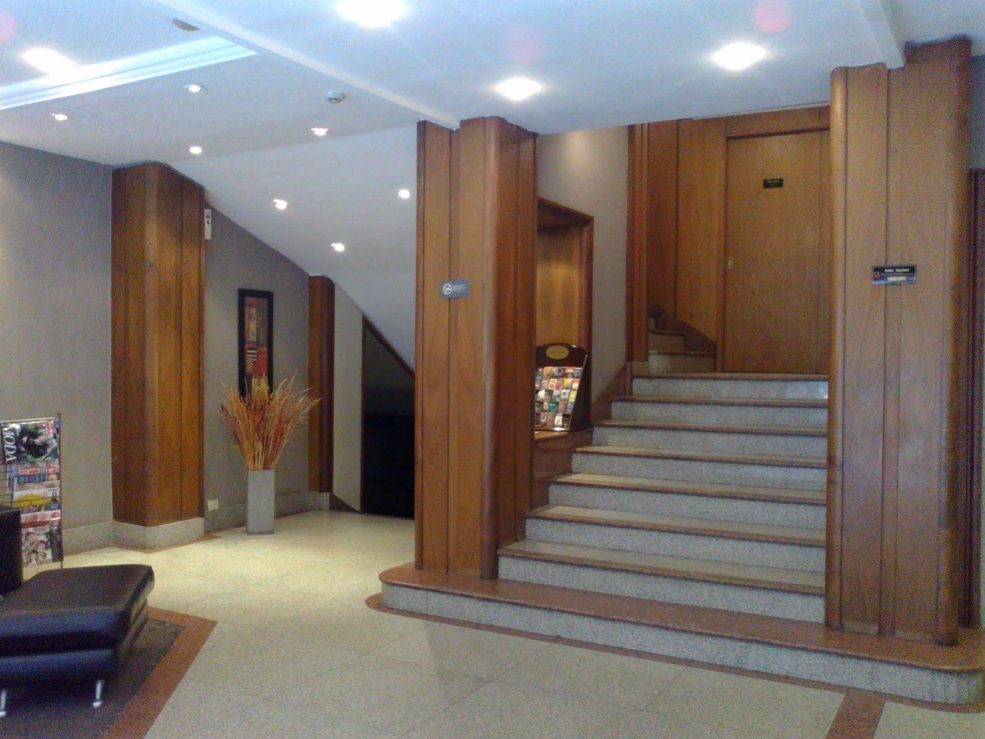 Tritone Hotel