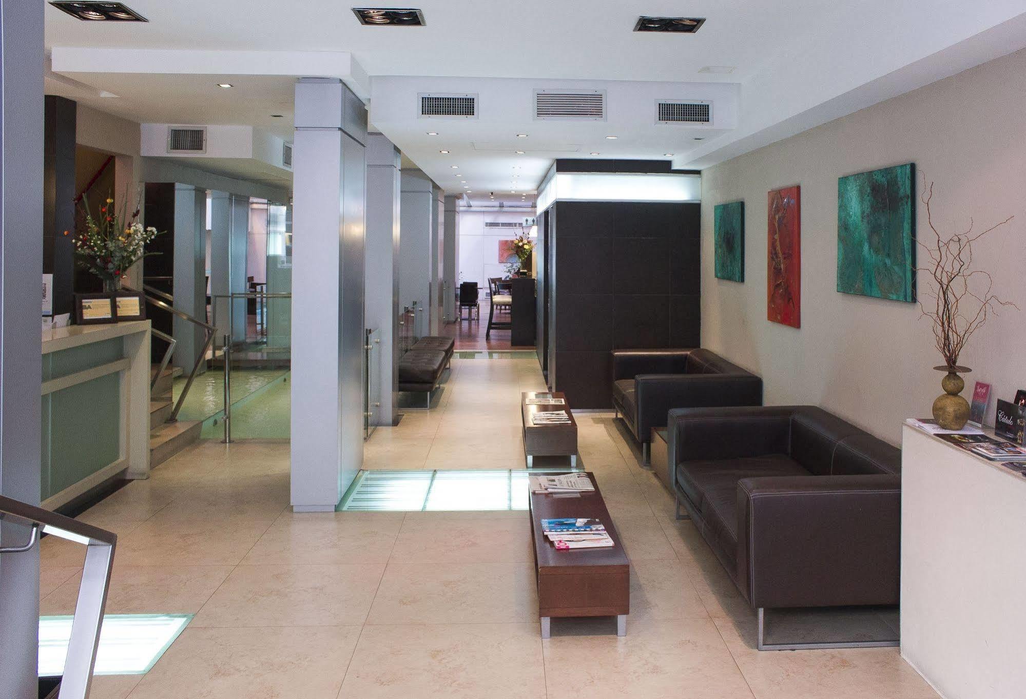 Ayres De Recoleta Libertad 4*