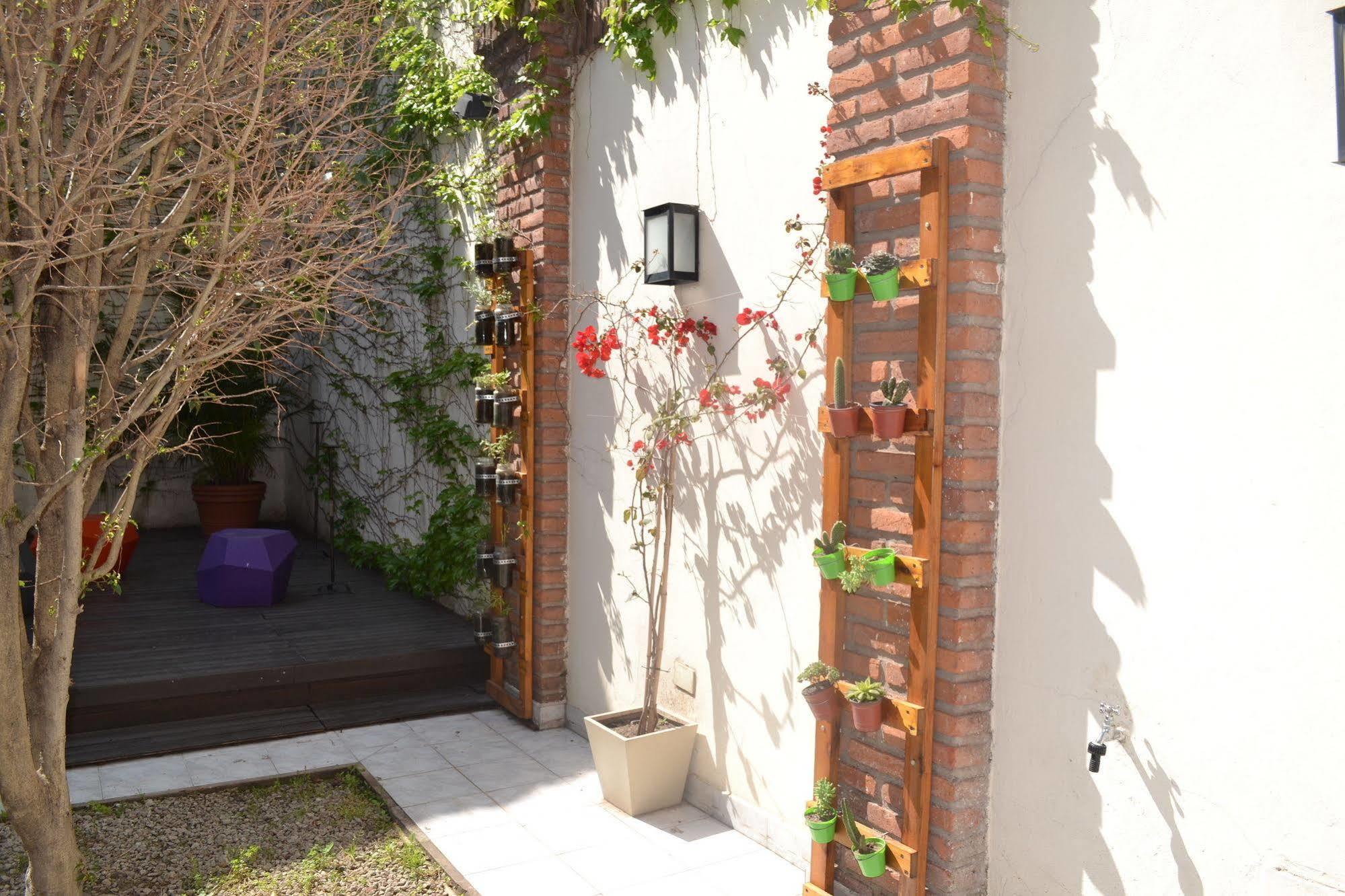 Hotel Nina By Didi 3*