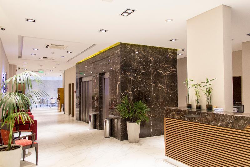 Uom Hotel Ciudad Autónoma de Buenos Aires