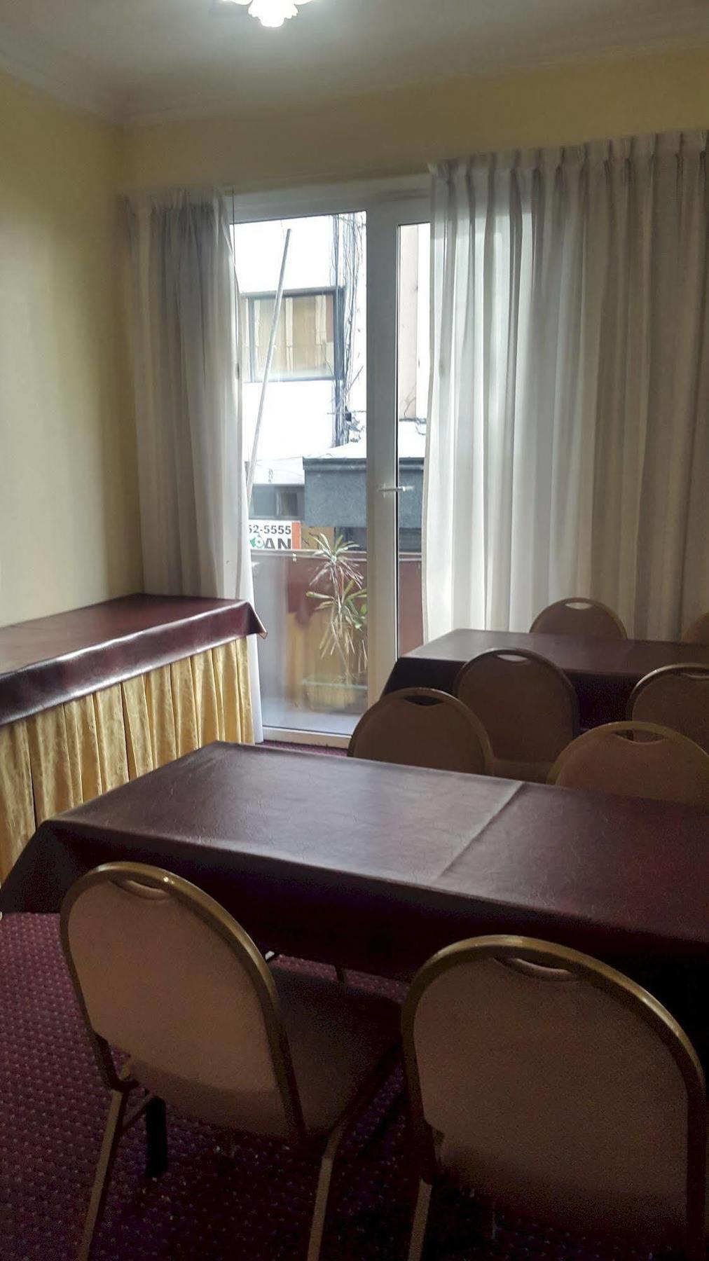Regis Orho 3* Ciudad Autónoma de Buenos Aires