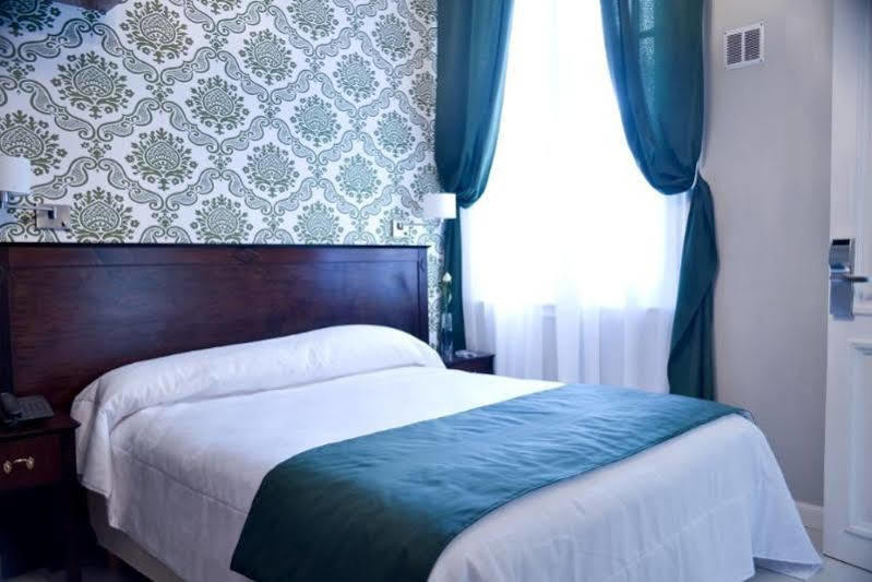 Aparthotel Sures Belgrano 3*