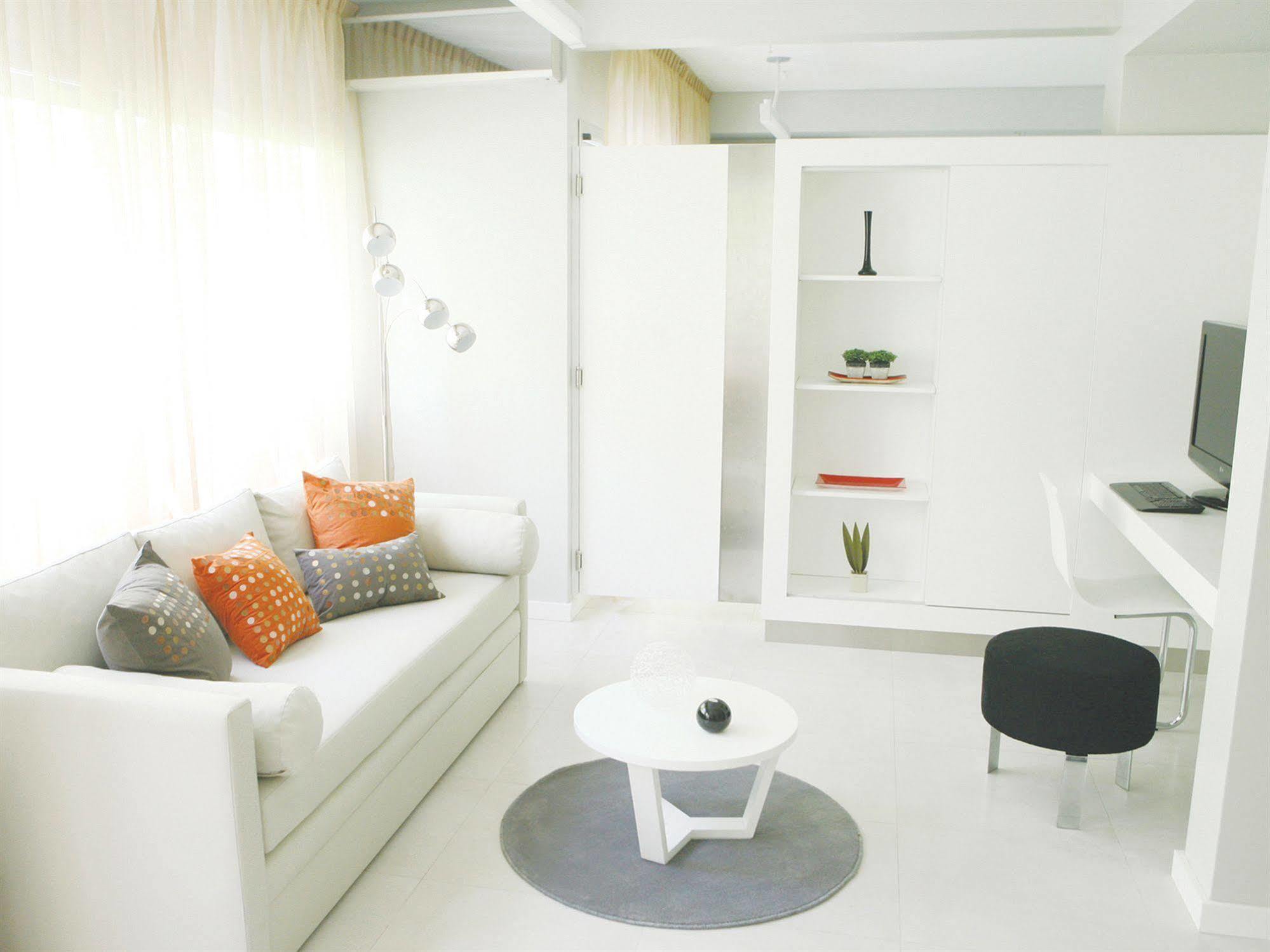 Tre Design Apartahotel 4*
