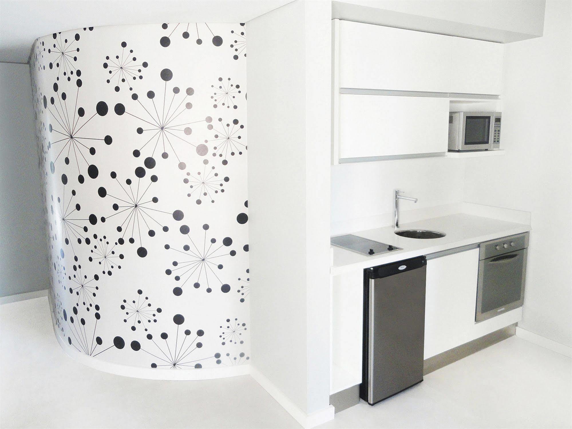 Tre Design Apartahotel 4*