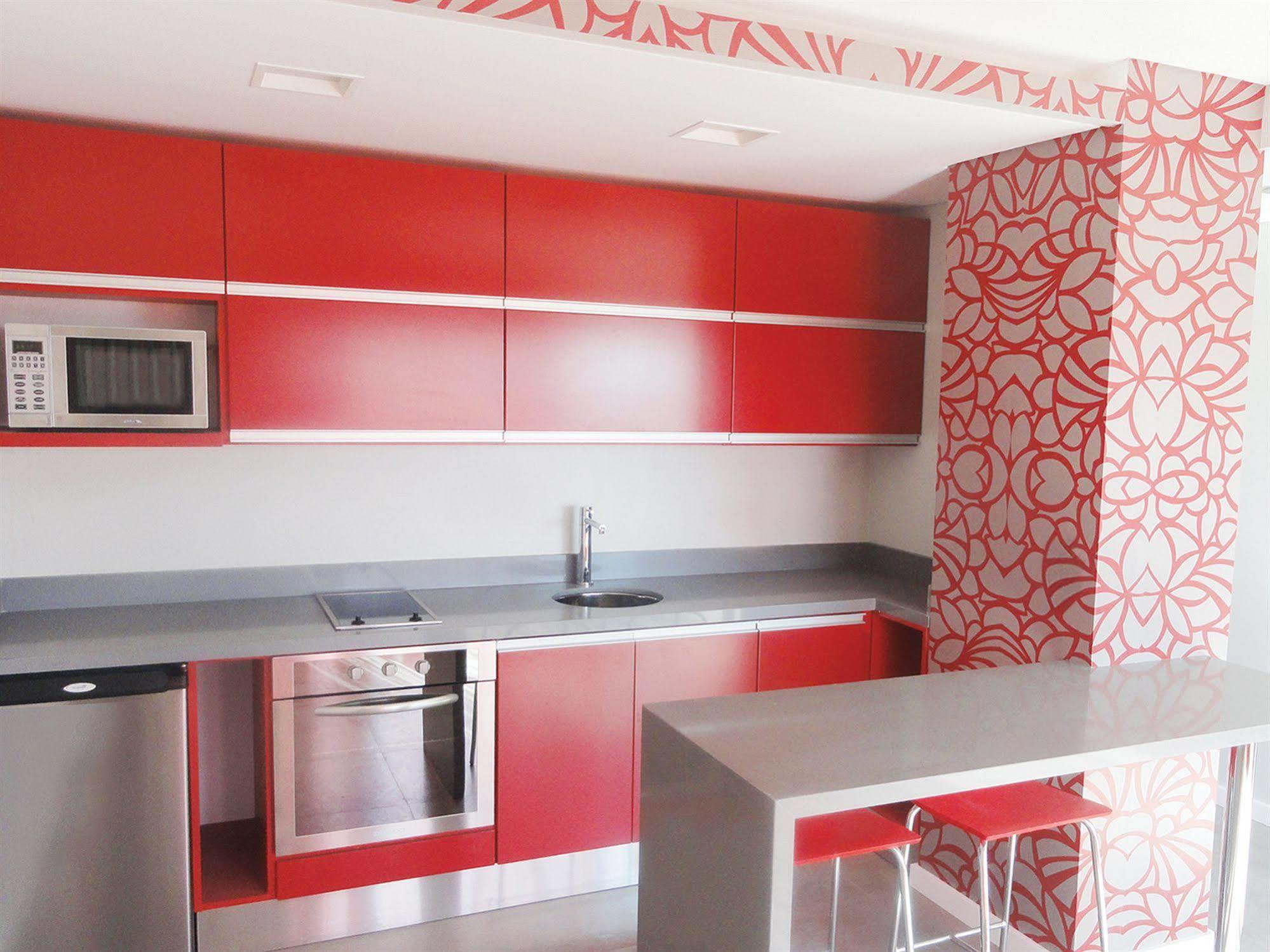 Tre Design Apartahotel 4*